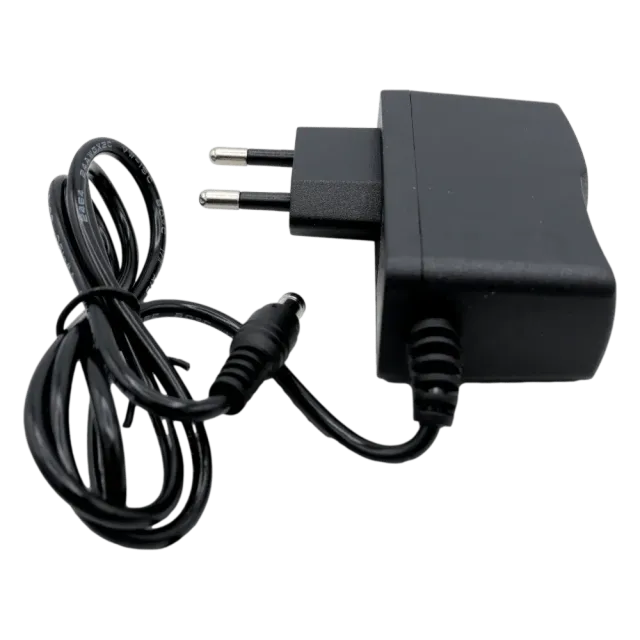 Viano 12V 1A napájací adaptér 12W 2,5×5,5